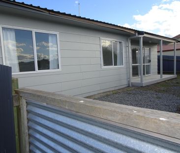 Holmes Place, Flaxmere - Photo 3