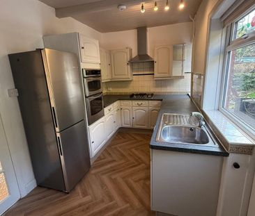 2 bedroom terraced house to rent - Photo 5