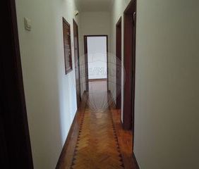 Apartment 2 bedrooms in the center Loures for rent - Photo 3