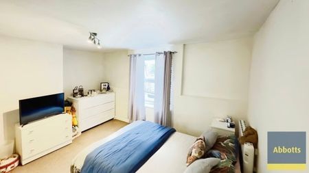 Christchurch Street, Ipswich - Photo 5