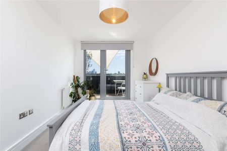 Boleyn Road, Hackney, London, N16 8EP - Photo 2