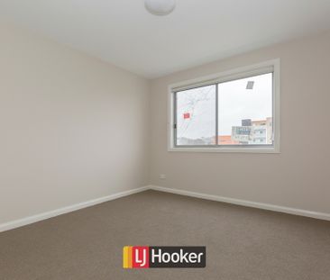 Ideal Location - Photo 3