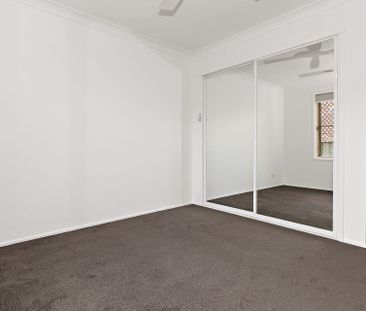 2/16 Madeleine Avenue, Charlestown. - Photo 6