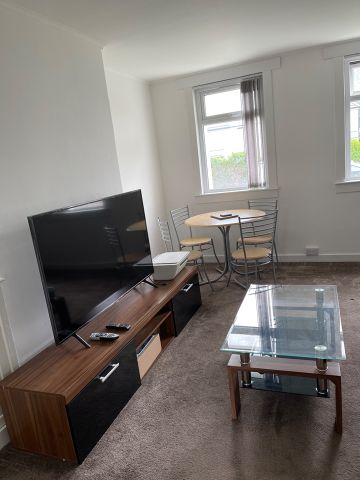 3 Bed Flat, Manor Drive, AB16 - Photo 4