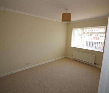 Rashleigh Avenue, Saltash, PL12 - Photo 5