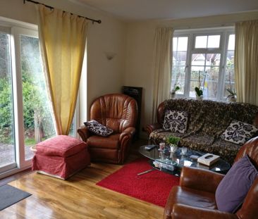 Room in a Shared House, London, N3 - Photo 5