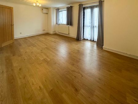 Tippett Court, Stevenage - Photo 3