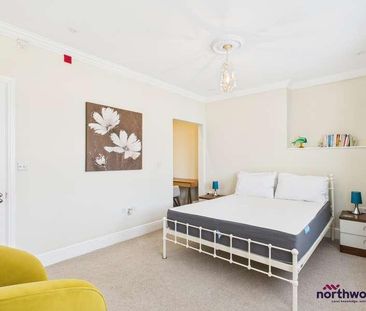 Chiswick Place, Eastbourne, BN21 - Photo 5