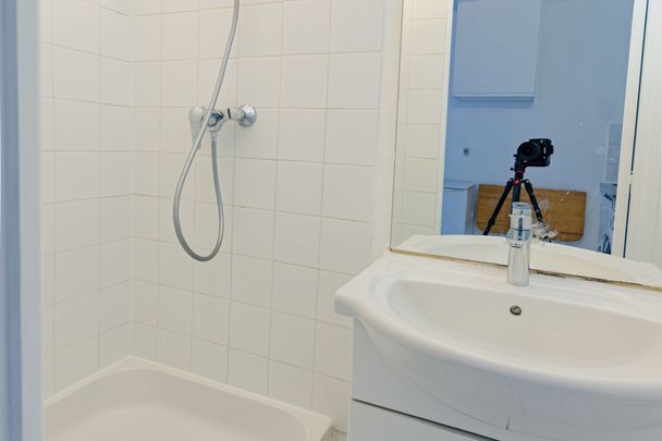 Studio rénové à louer Neuilly-sur-Seine 92200 - Photo 1