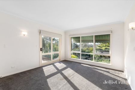 128 Brougham Street, Eltham - Photo 5