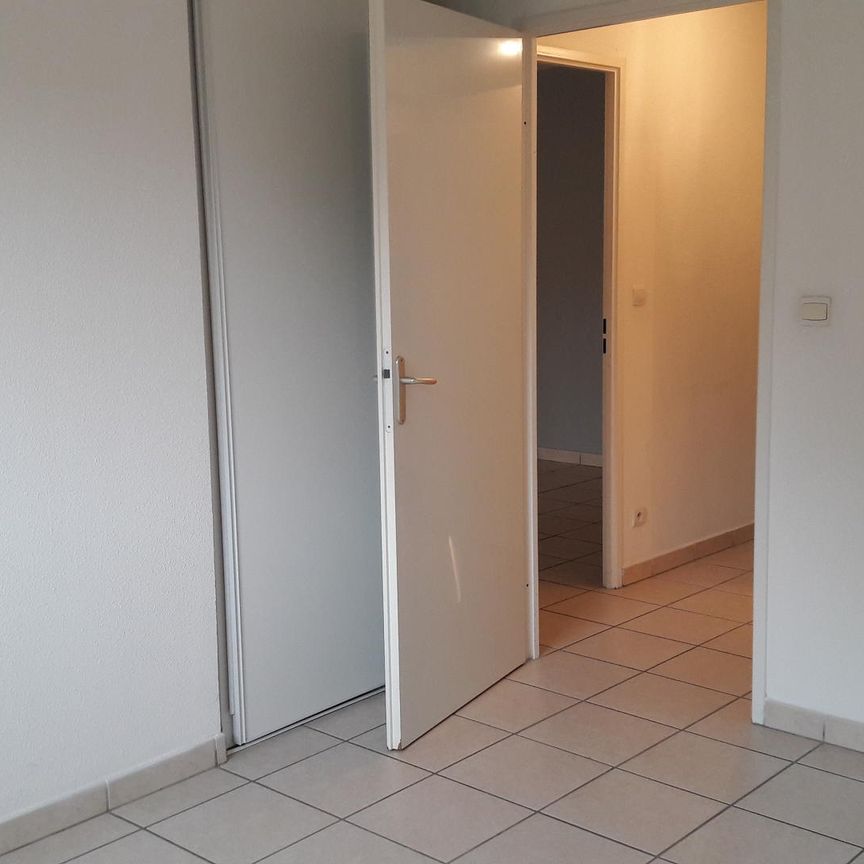 location Appartement T2 DE 47.87m² À GRIGNY - Photo 1