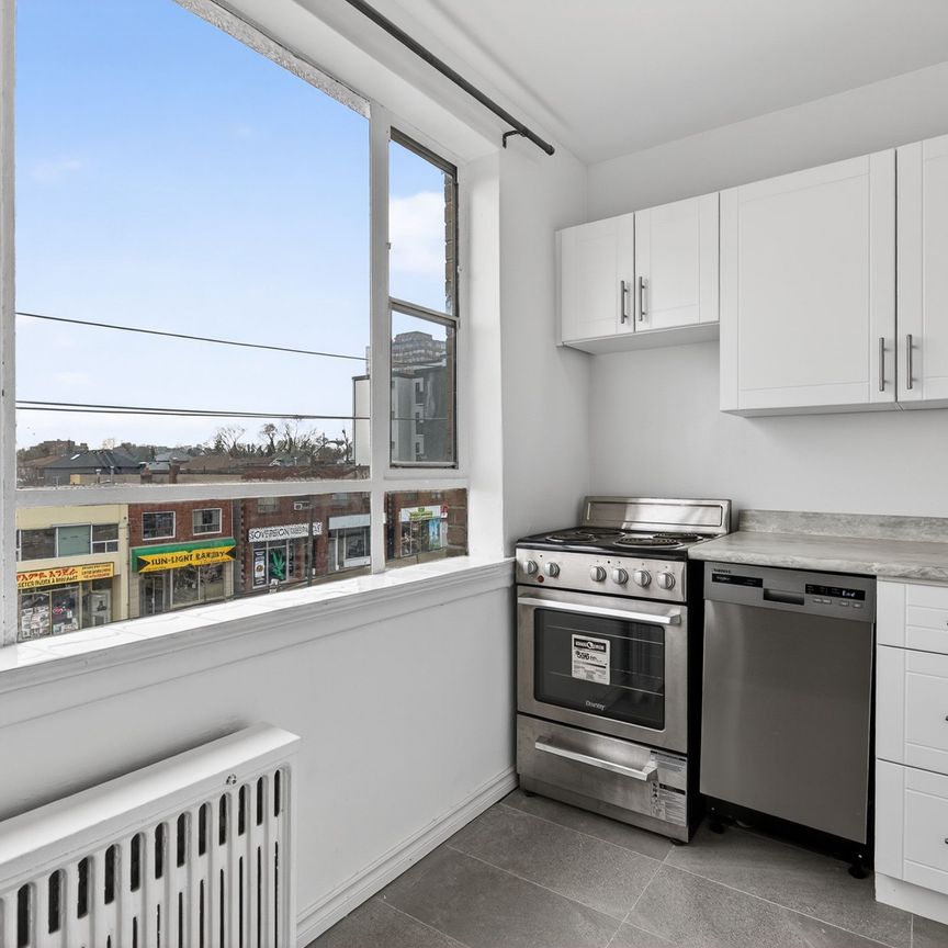 For Lease - 2515 Eglinton Avenue Unit# 302, Toronto, Ontario - Photo 1