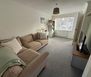 2 bedroom terraced house to rent - Photo 2