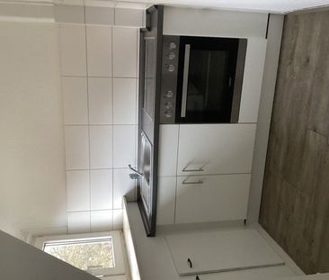 Kleine, renovierte 1,1-Zimmer DG-Single- Wohnung - Foto 1