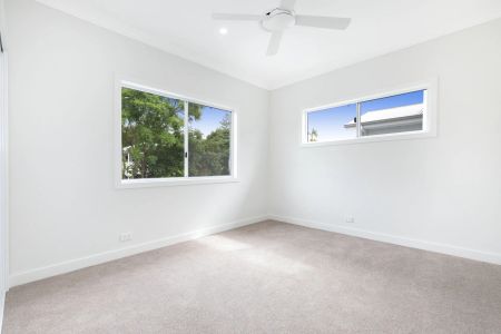 Spacious Family Home in Premium Sherwood Locale - Photo 2