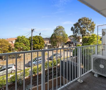 5/4 Langford Street, Surrey Hills VIC 3127 - Apartment For Rent | D... - Photo 3