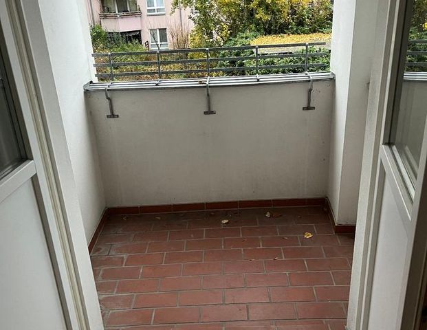 2-Zimmer-Wohnung, 53qm, ruhig, in 10315 nähe U-Bhf Lichtenberg - Foto 1