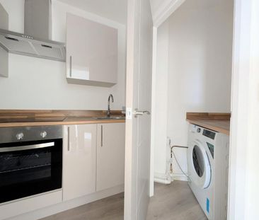 1 bedroom ground floor flat to rent - Photo 6