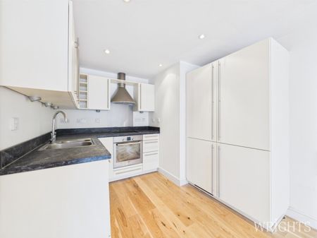 1 bedroom Apartment - LONGCROFT HOUSE, WELWYN GARDEN CITY - Photo 5
