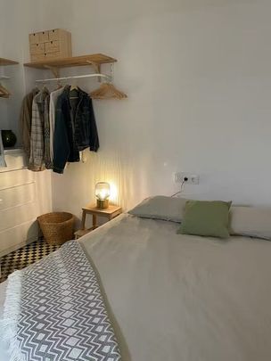 Carrer de Còrsega, Barcelona, Catalonia 08037 - Photo 1