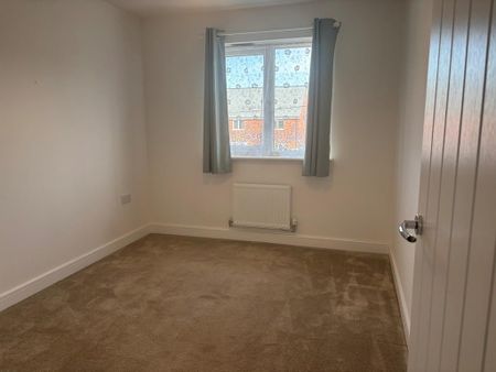 3 bedroom terraced house to rent - Photo 3