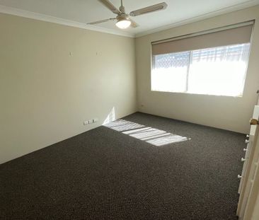 CONVENIENCE & LIFESTYLE IN CAREY PARK - Photo 1