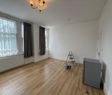 House share to rent - Photo 4