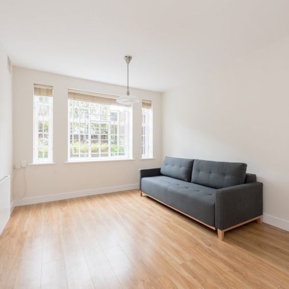 Howitt Close, London - Photo 1