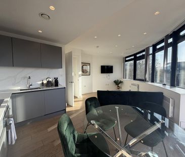 1 bedroom flat to rent - Photo 3