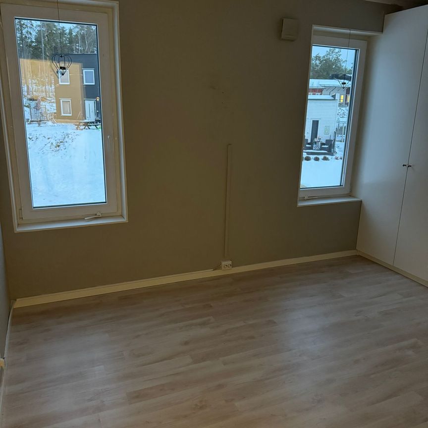 Lilla Dammköksvägen, Nykvarn - Photo 1