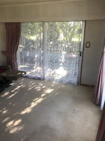 Unit 2, 93 Great South Road, Manurewa, Auckland - Photo 2