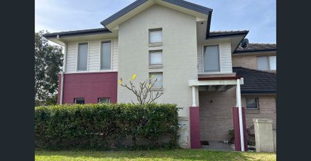 Modern two bedroom duplex - Photo 4