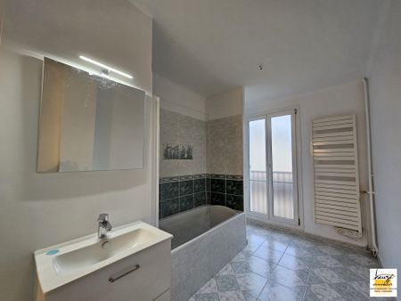 Location Appartement 4 pièces 74m² LE HAVRE 76600 - Photo 5