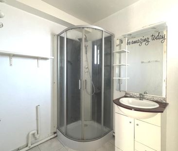 Location Appartement 3 pièces 59m² GRENOBLE 38100 - Photo 6