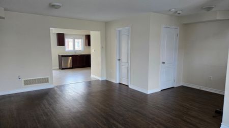 For Lease - 70 Streathern Way, Clarington, Ontario - Photo 4