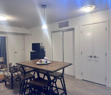 Awesome Rental on Academy Way! - Photo 1