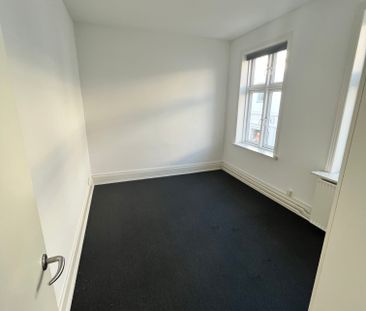 Rummelig 3-vær med egen vaskemaskine - Foto 2