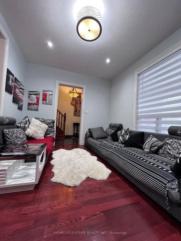 For Lease - 606 Pape Avenue, Toronto, Ontario - Photo 2