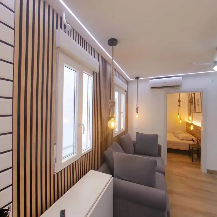 Piso de alquiler en Calle de Villaamil, Berruguete - Photo 1