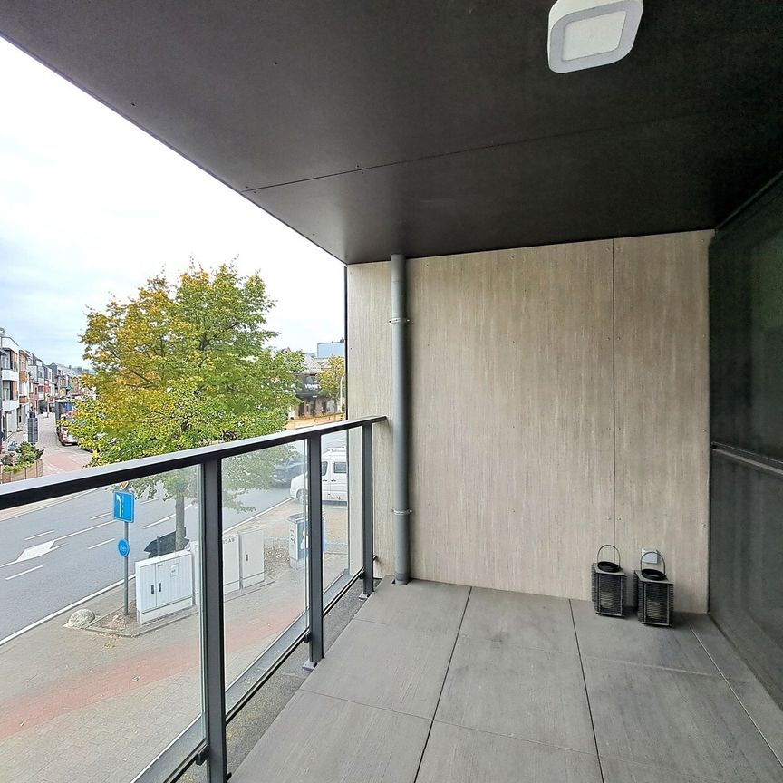 Gezellig centraal gelegen 2 slaapkamer appartement - Foto 1
