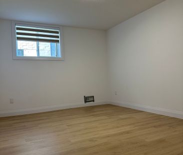 For Lease - 1526 Chickadee Trail Unit# Bsmt, London South, Ontario - Photo 2