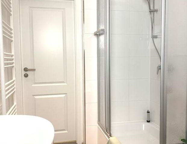 Schöne, gemütliche Maisonette Wohnung mit zusätzlichem Raum - Photo 1