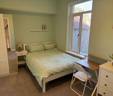 6 Bed Maisonette, Bath Road, BS4 - Photo 4