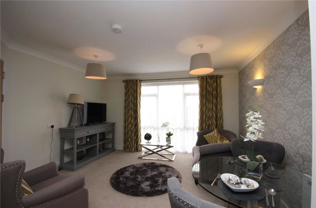 Olive Tree Court, - Photo 1