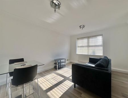 2 Bedroom Apartment To Let - Photo 2