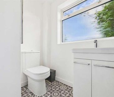 Summerfield Court, St. Andrews Road, Paignton, TQ4 - Photo 1