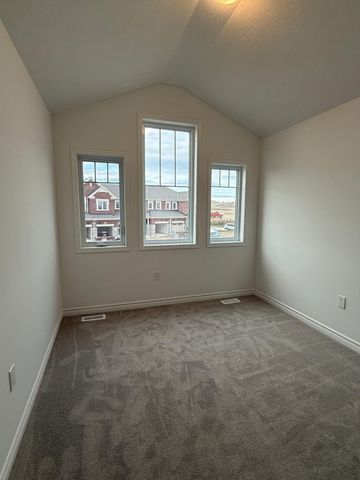 For Lease - 162 Stamson Street, Kitchener, Ontario - Photo 3