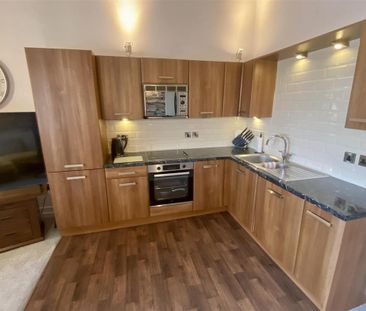 1 bedroom apartment to rent - Photo 2