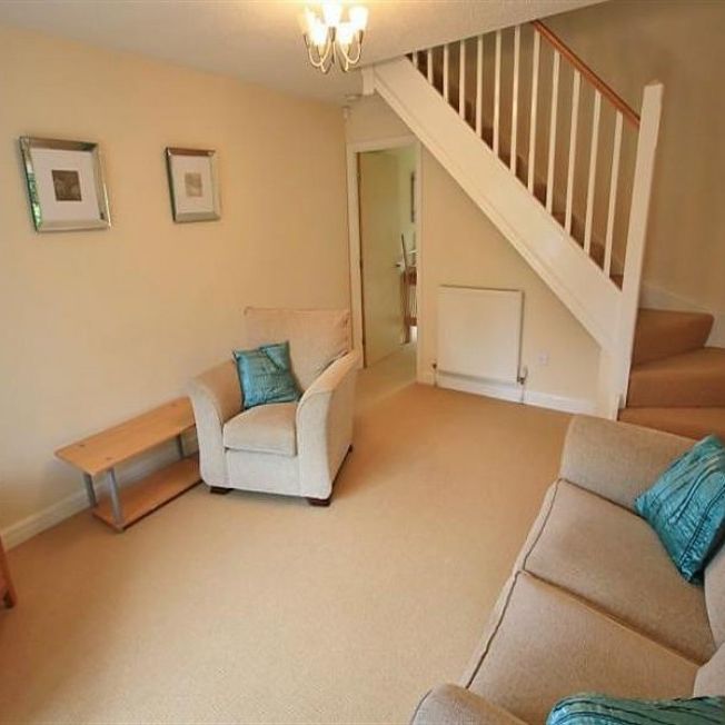 2 Bedroom Mews Available Arranging tenancy - Photo 1