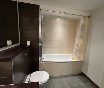 1 Bed Flat, Red Bank, M4 - Photo 6